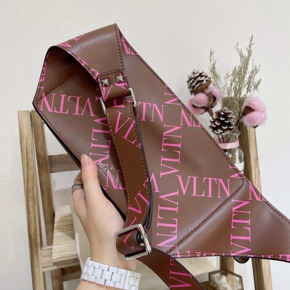 SOLD Authentic Valentino Grid Rosckstud Belt Bag - Picture 5 of 7